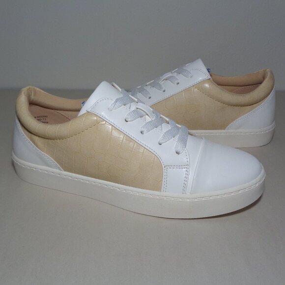 Journee Collection Size 7.5 Wide / LYNZ / Yellow / Sneakers / New Women's Shoes - Picture 1 of 16